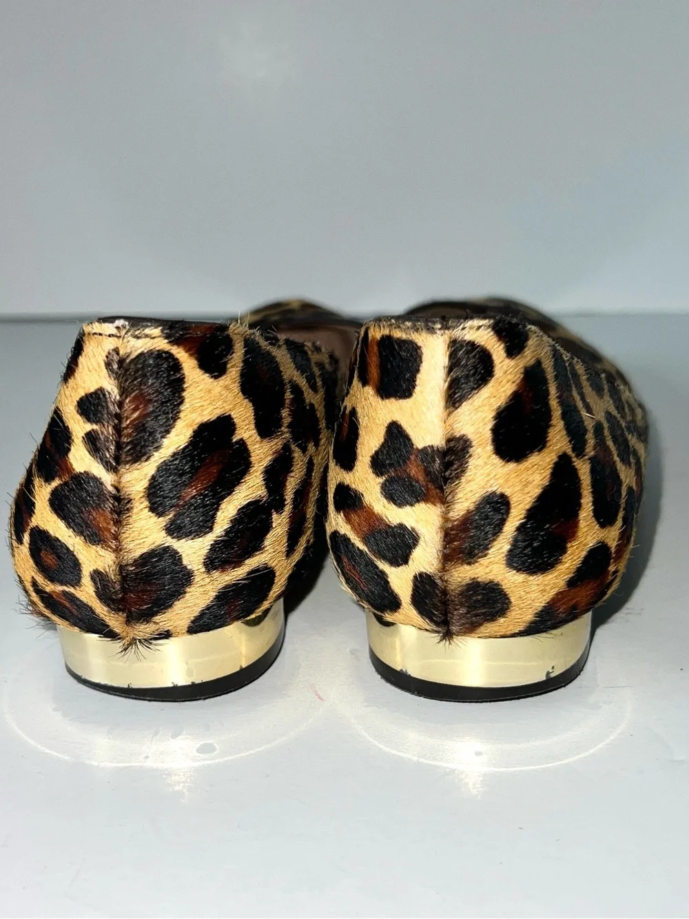 Tory Burch Sz 6.5 M Animal Print Cow Fur Casual Elegant Flats